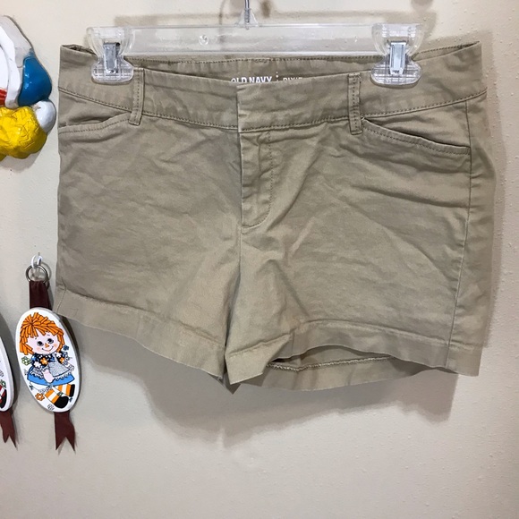 Old Navy Pants - Old Navy Pixie shorts size 6